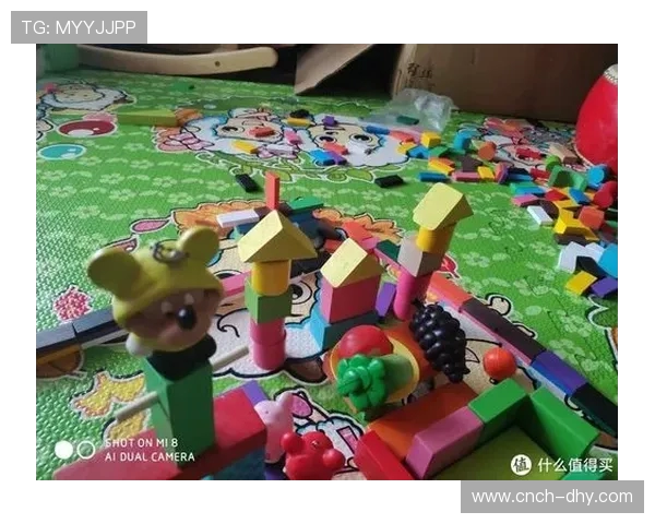 远离放大靠近缩小的趣味游戏探索与设计方案解析